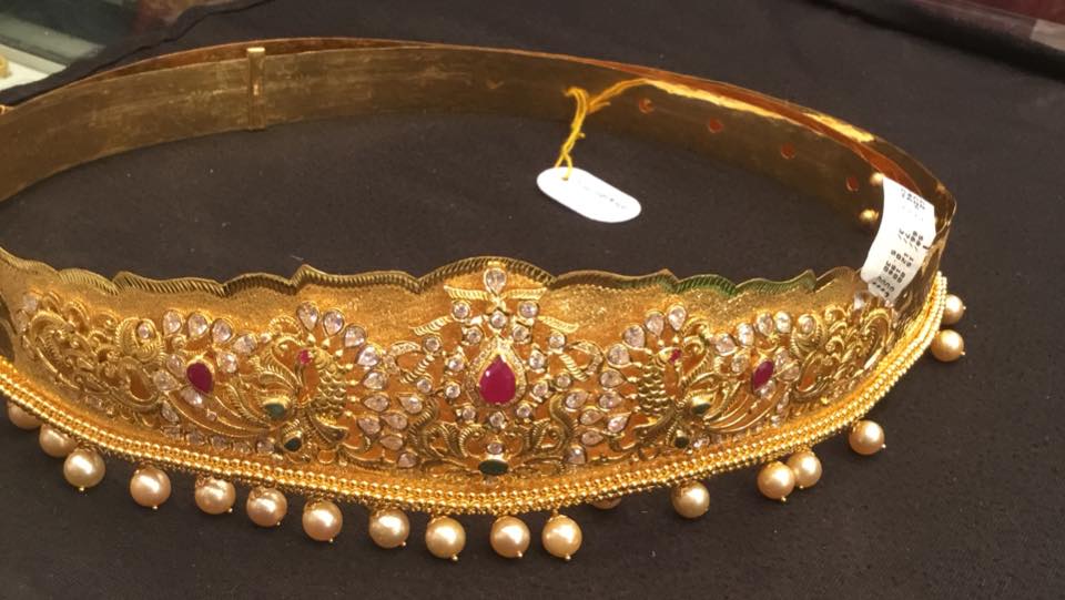 gold vadanam designs