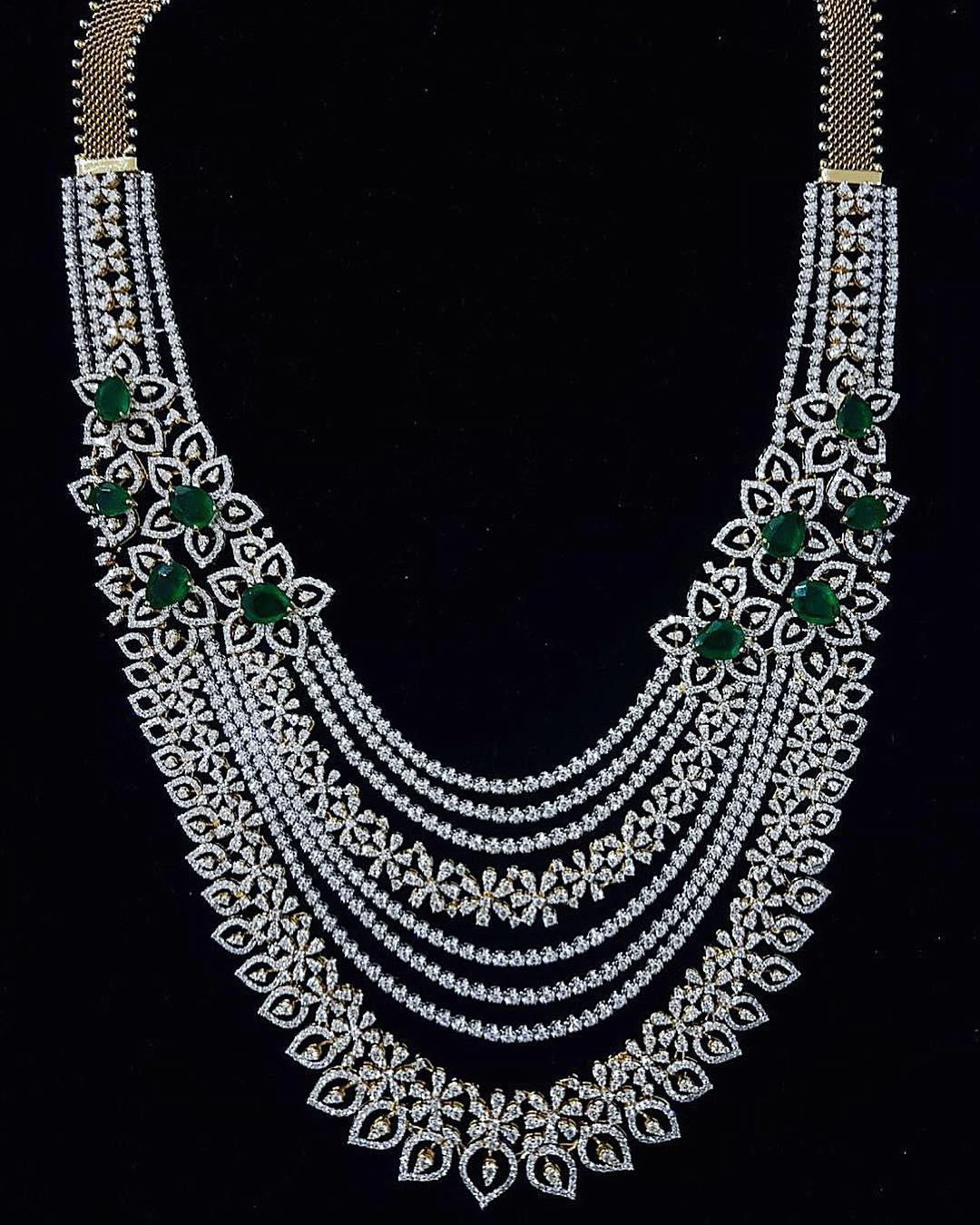 26 Breathtaking Heavy Diamond Necklace Set Designs • South India Jewels