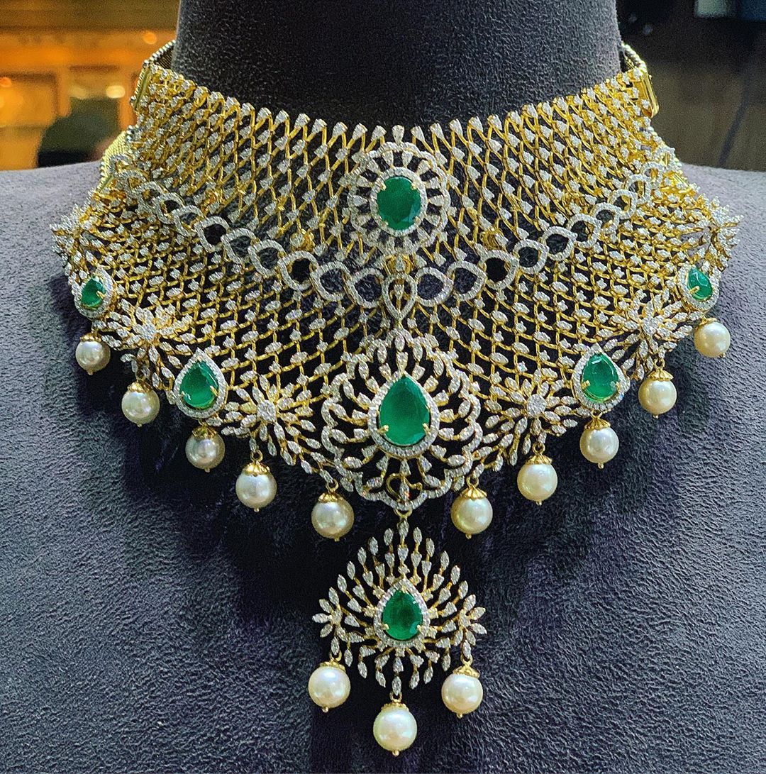 diamond-choker-necklace-designs-2019 (8)