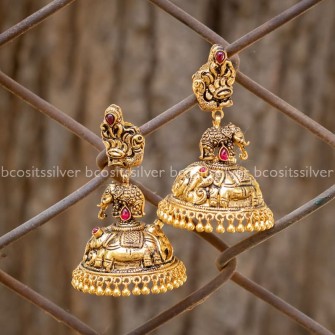antique-jhumka-earrings-7