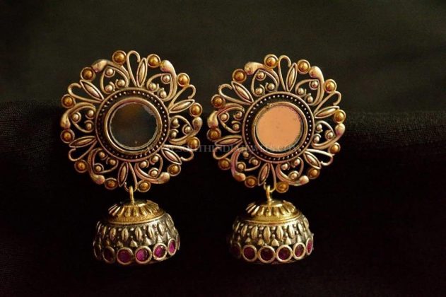 19 Beautiful Gold Jhumka Designs You Need To See • South India Jewels
