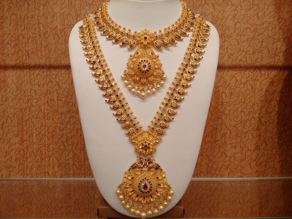 Gold Jewellery Sets For Marriage