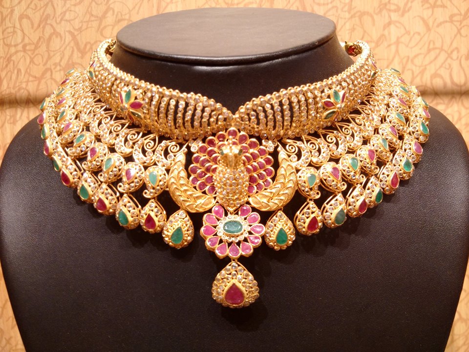 Gold Jewellery Sets For Marriage