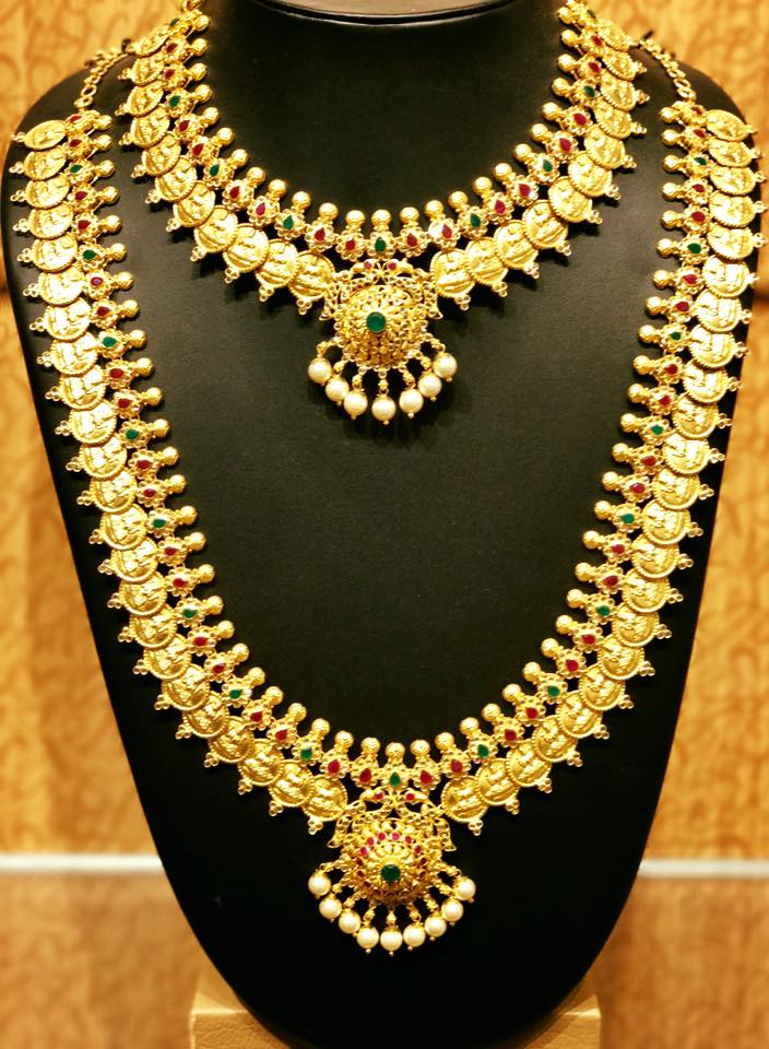 21 Traditional Gold Jewelry Set Designs For Marriage • South India Jewels 2070