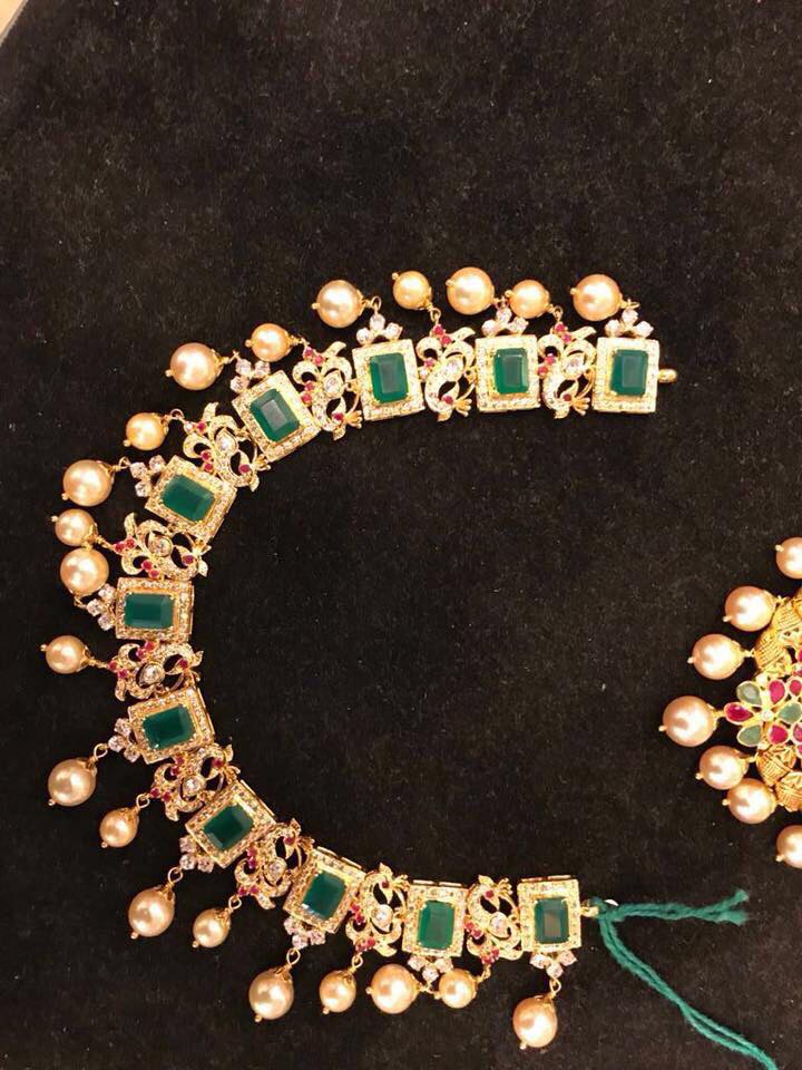 Emerald Necklace Designs in Gold