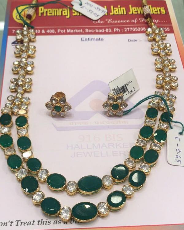 Emerald Necklace Designs in Gold