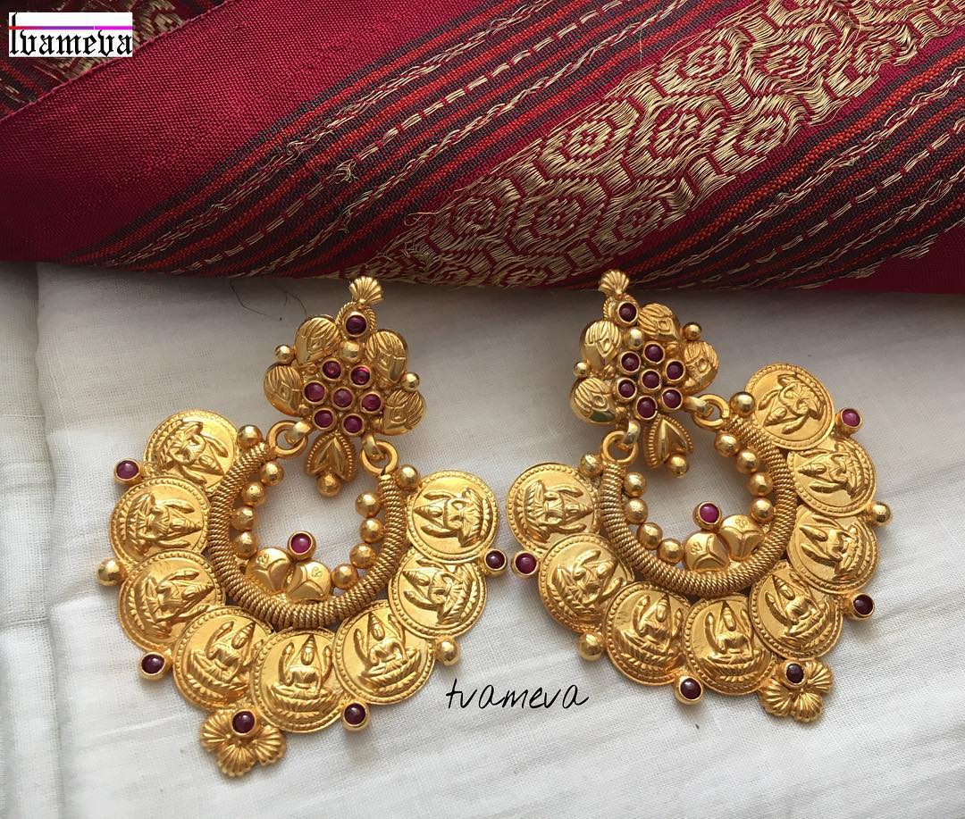 antique earrings designs