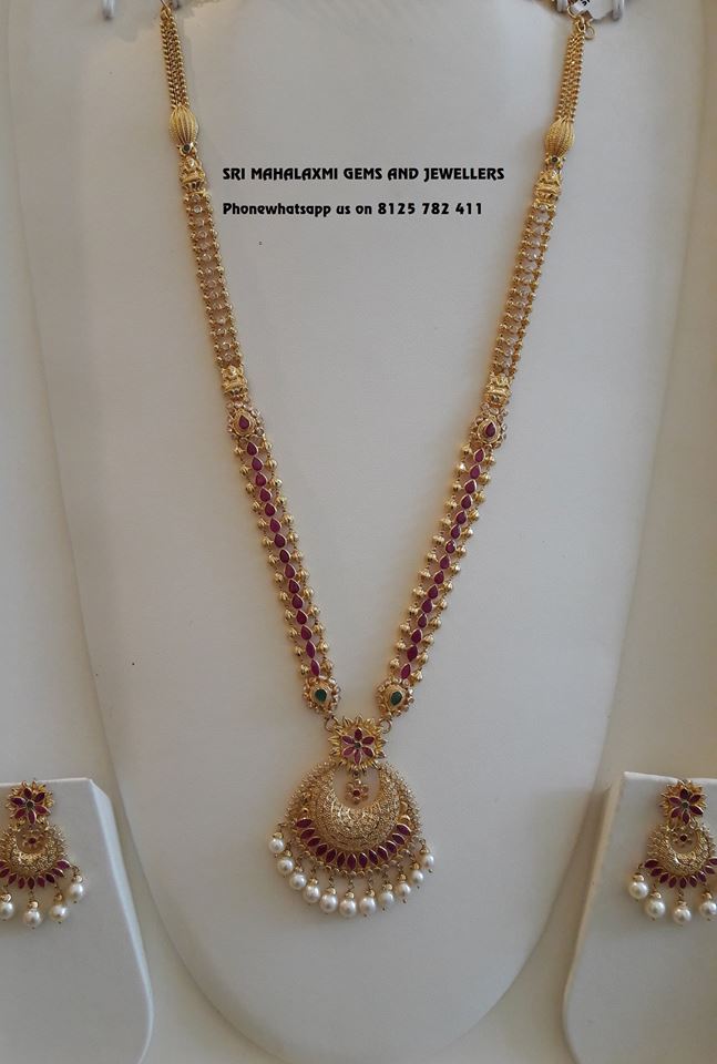 Gold Necklace Designs 