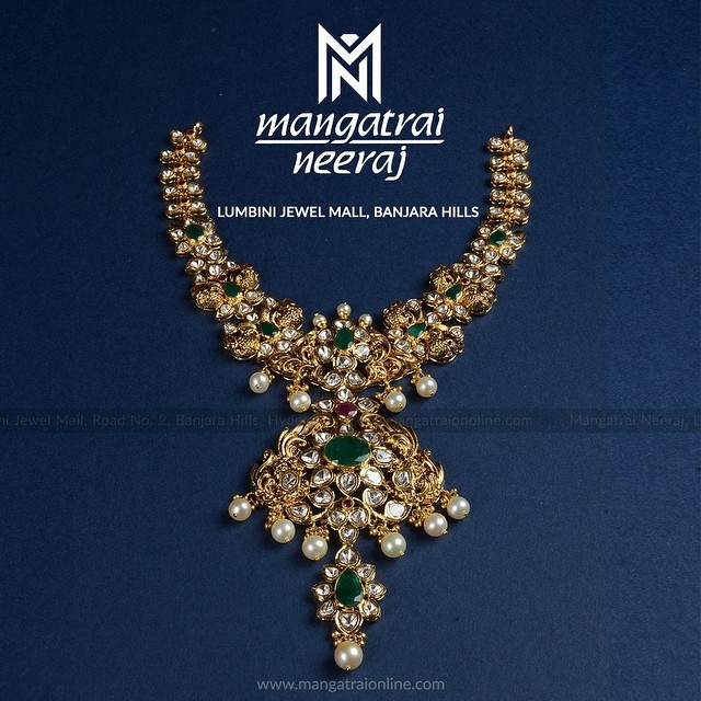 emerald jewellery sets