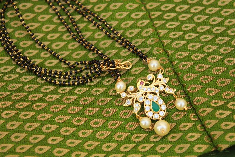 Latest nallapusalu short sales chain designs