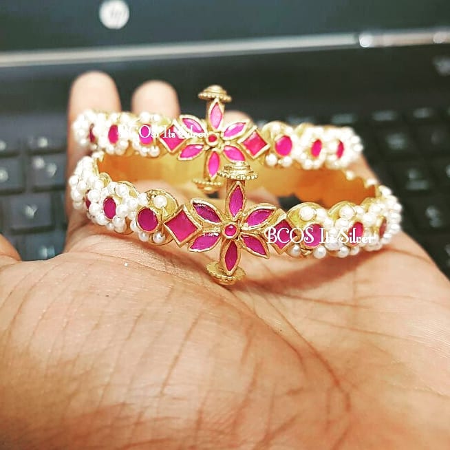 latest bangle images