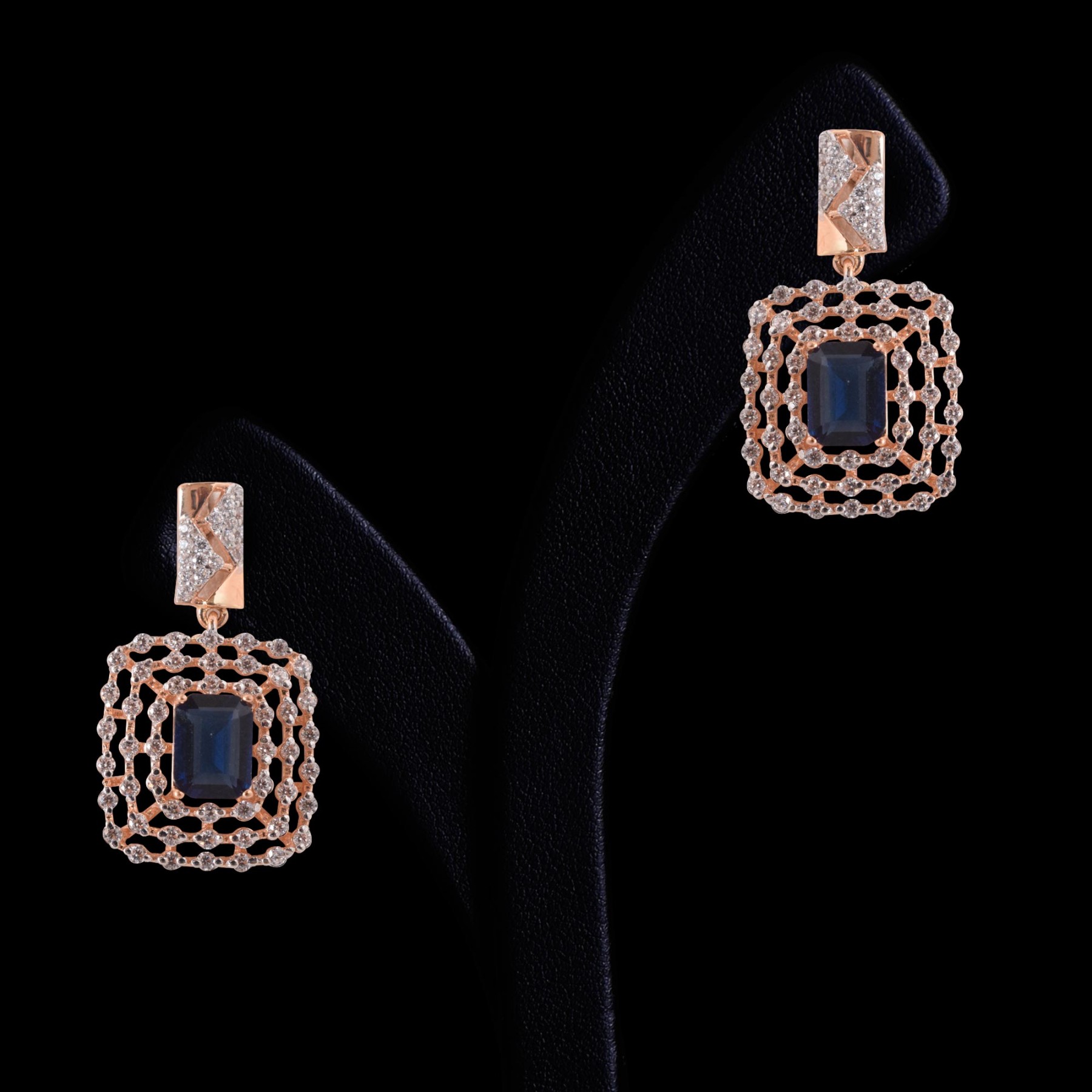 Png Jewellers Earrings Picture - Earrings,Gold Earring Png - free  transparent png images - pngaaa.com