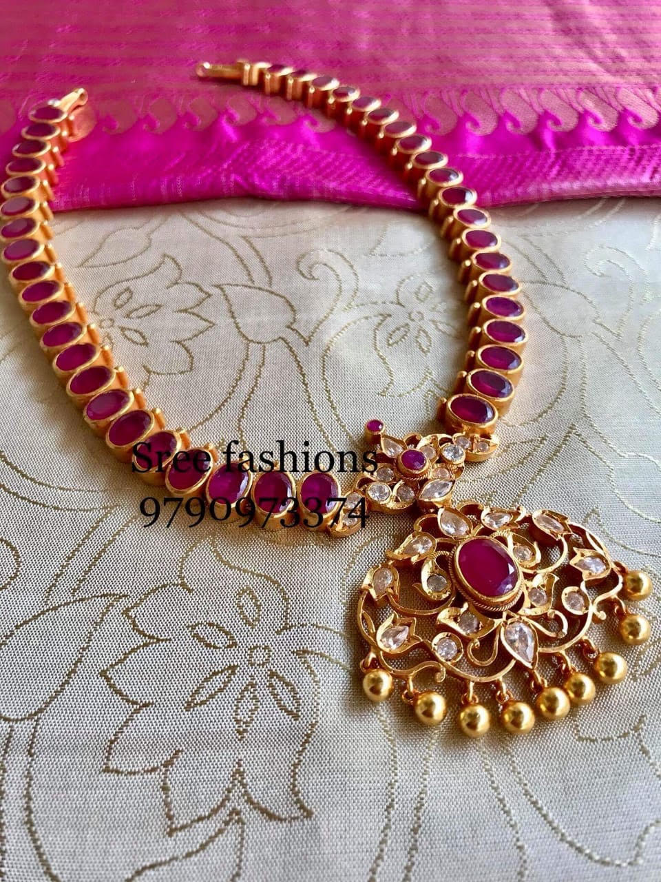 Traditional Jewellery Designs Necklace