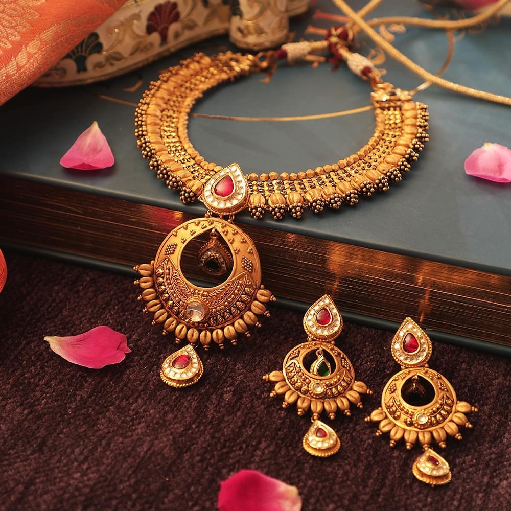 Ultimate 35 Gold Necklace Designs Images Of This Year • South India Jewels