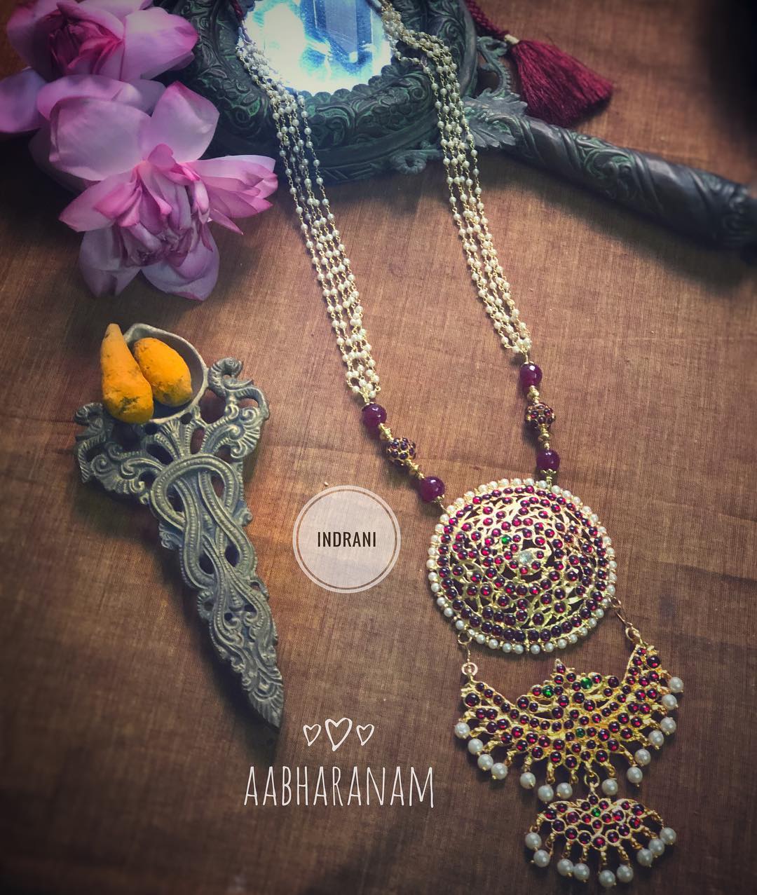 latest traditioal temple jewellery sets