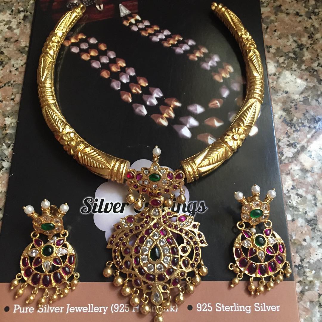 traditional choker necklace designs