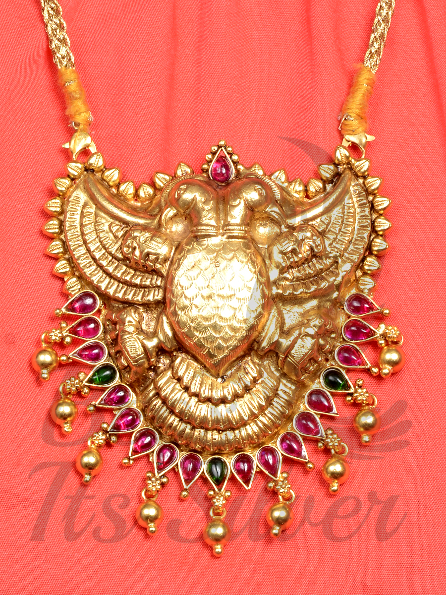 Traditional Antique Pendant Designs