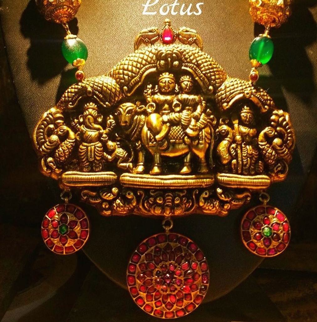 Traditional Antique Pendant Designs