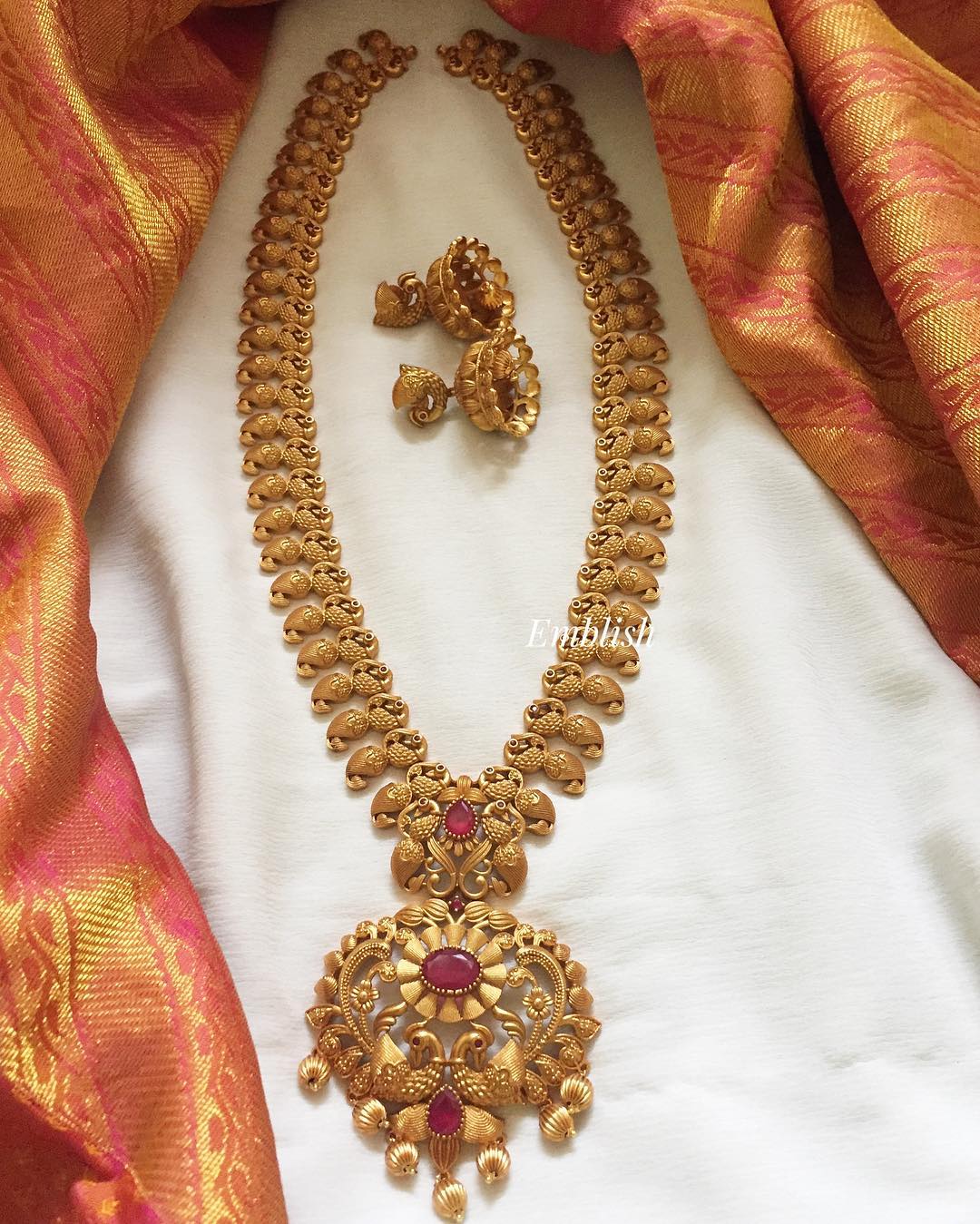 antique jewellery designs