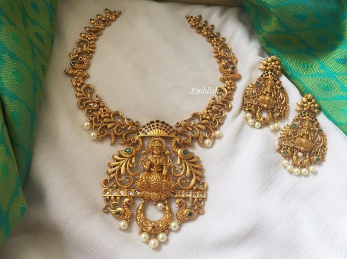 The Seriously Good Looking Antique Jewelleries Are Here • South India ...