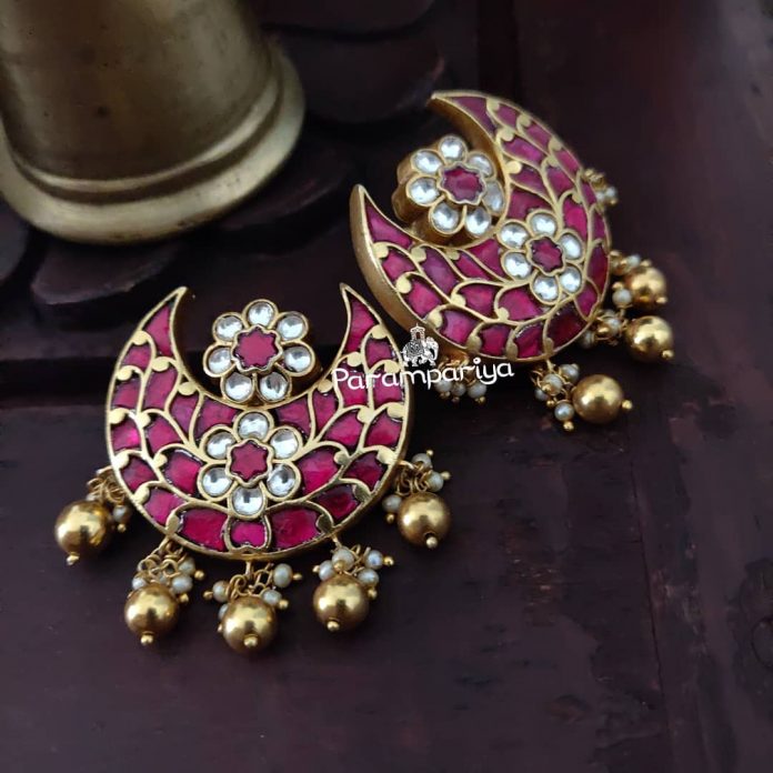 Bold Antique Ear Studs Are Making a Huge Come Back This Year!