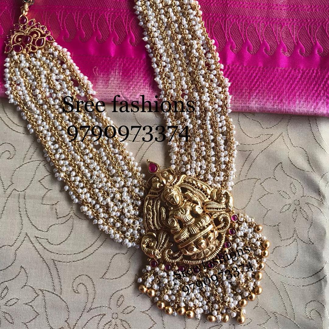 gold-plated-jewellery-designs-for-sarees (10)