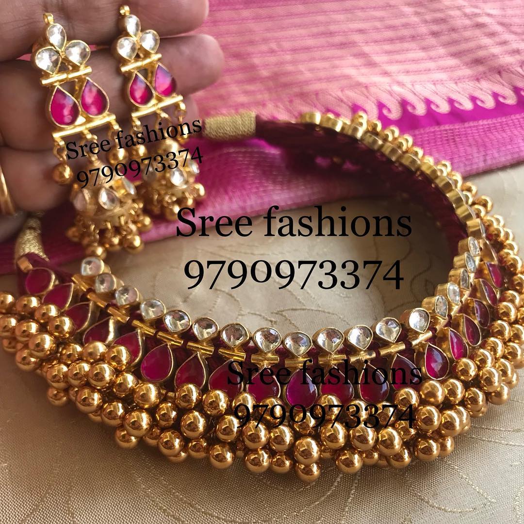 gold-plated-jewellery-designs-for-sarees (15)