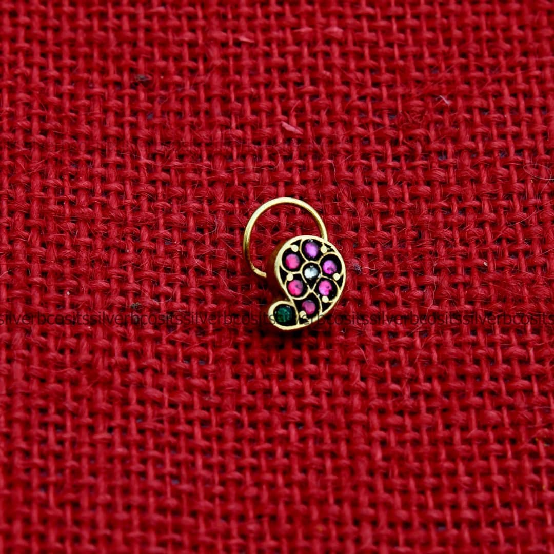 nose-pins-designs-2019 (6)