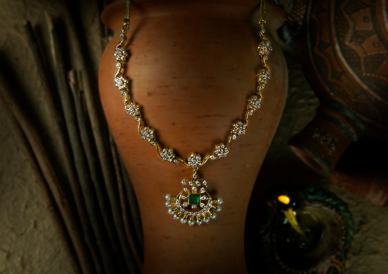diamond-necklace-designs-2019 (8)