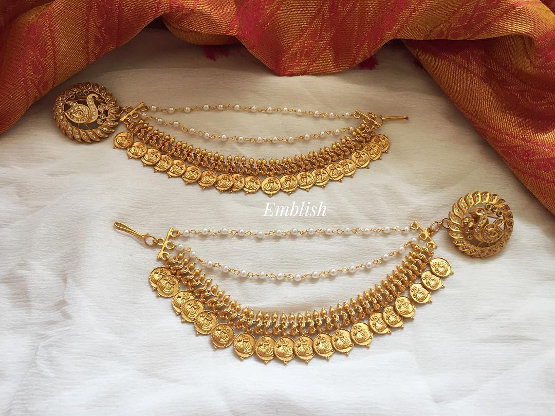 Traditional gold ear chain store designs with price