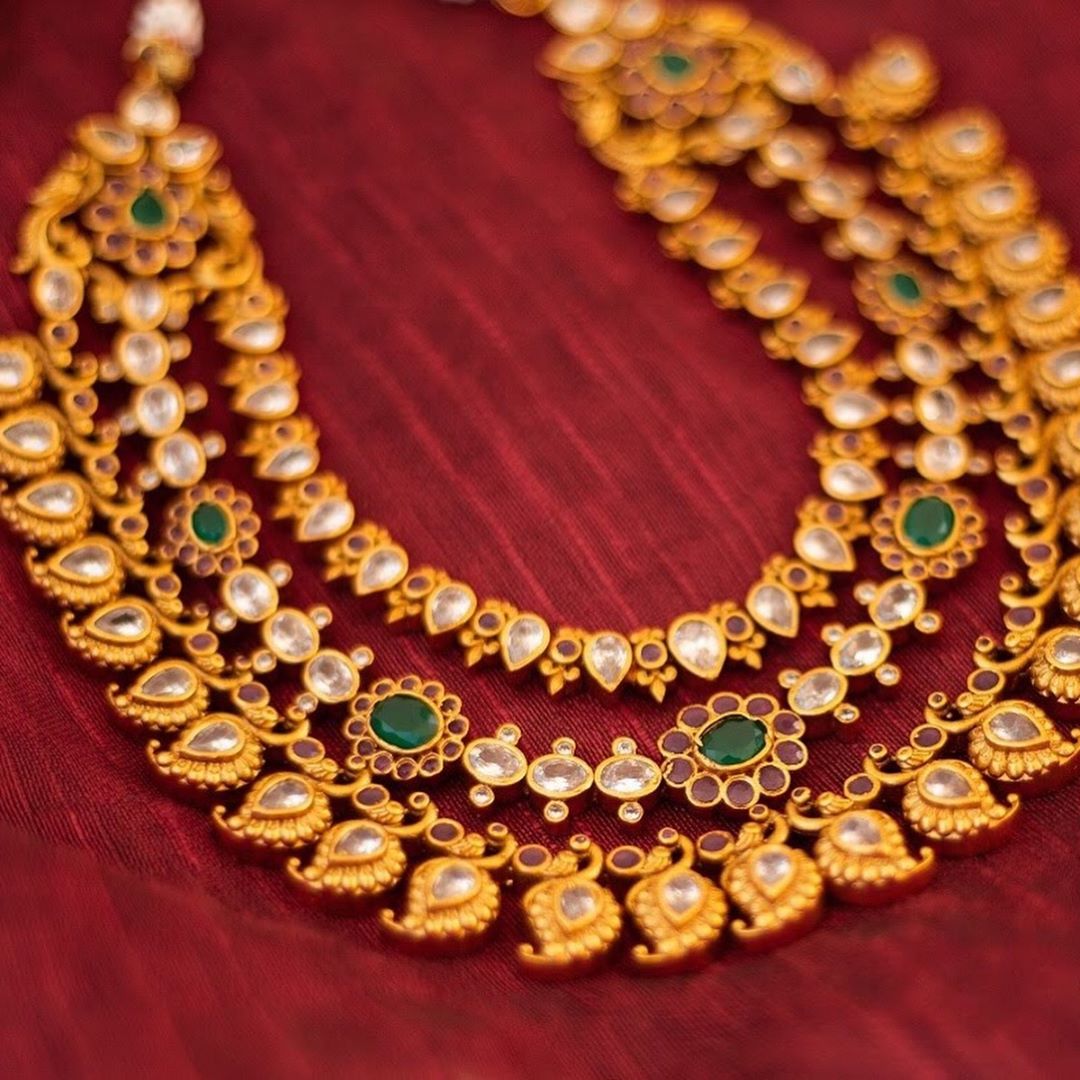 Gold necklace hot sale trend 2019