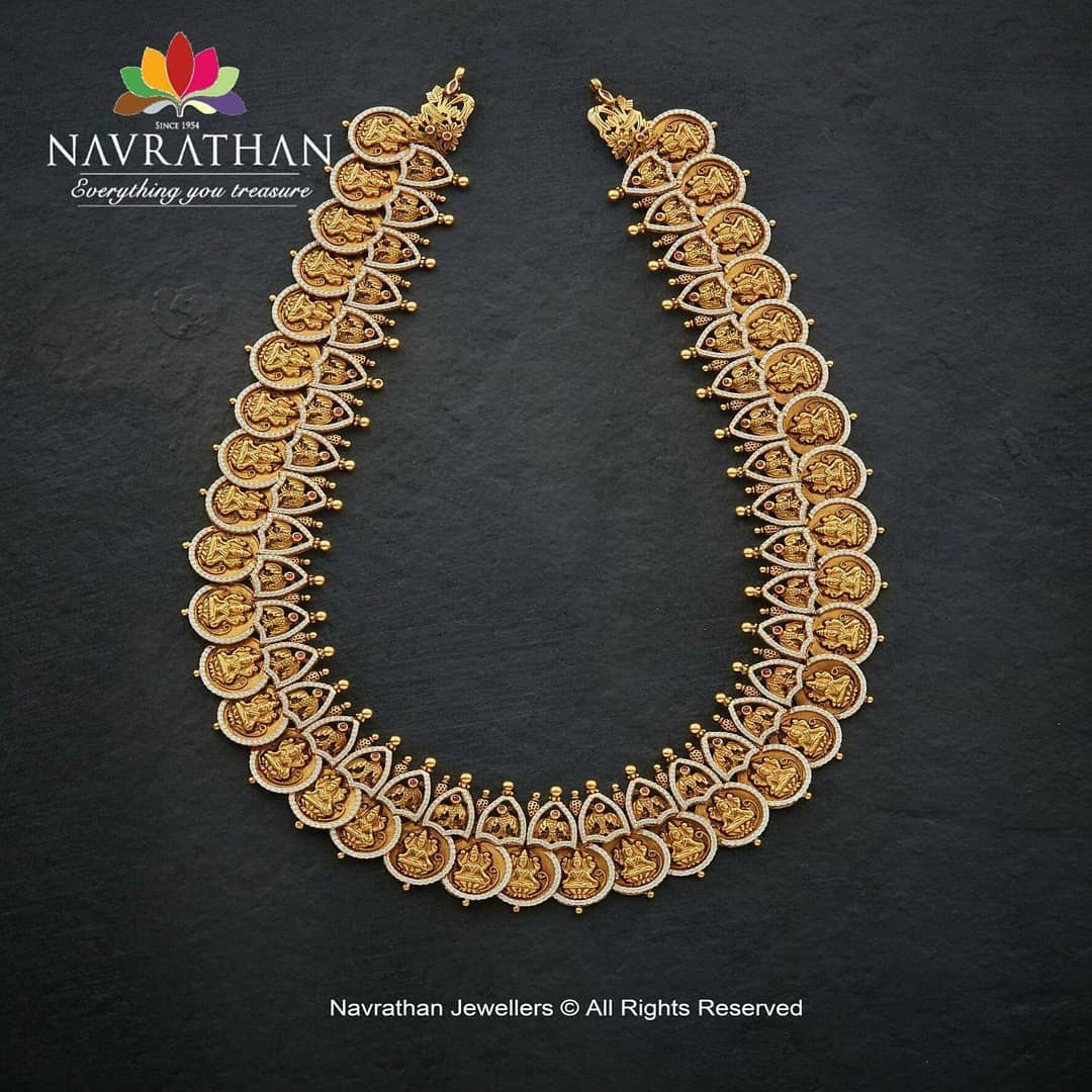 gold-heritage-jewellery-collections-2019 (11)