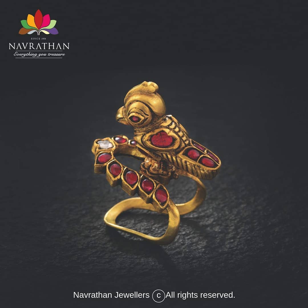 gold-heritage-jewellery-collections-2019 (15)