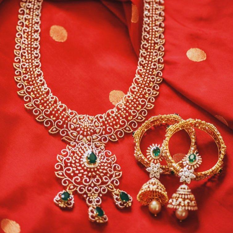 south-indian-diamond-jewellery-designs-2019 (1)