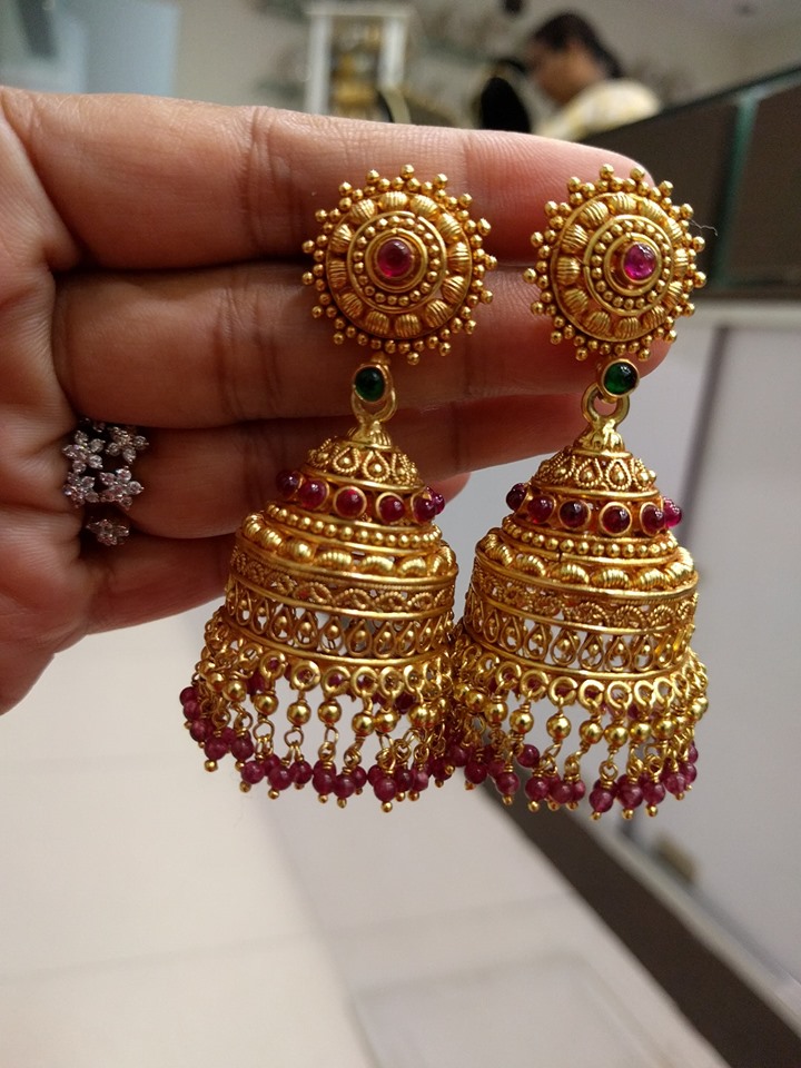 unique-jhumka-designs-2019 (3)