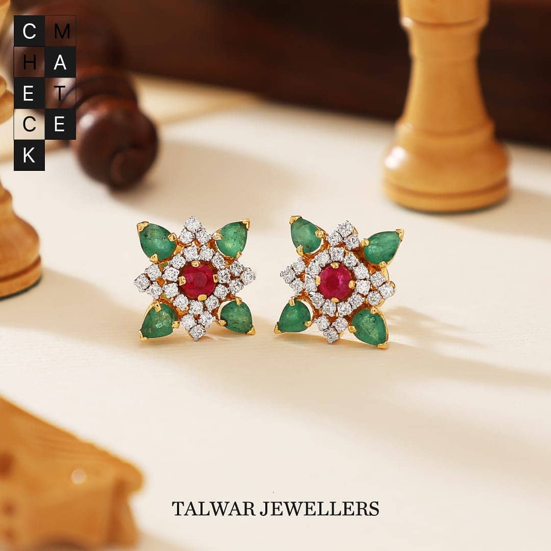 Diamond-ear-studs-designs-2019 (6)