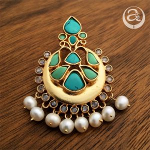 Find Exotic Range of Statement Jewellery Pieces Here