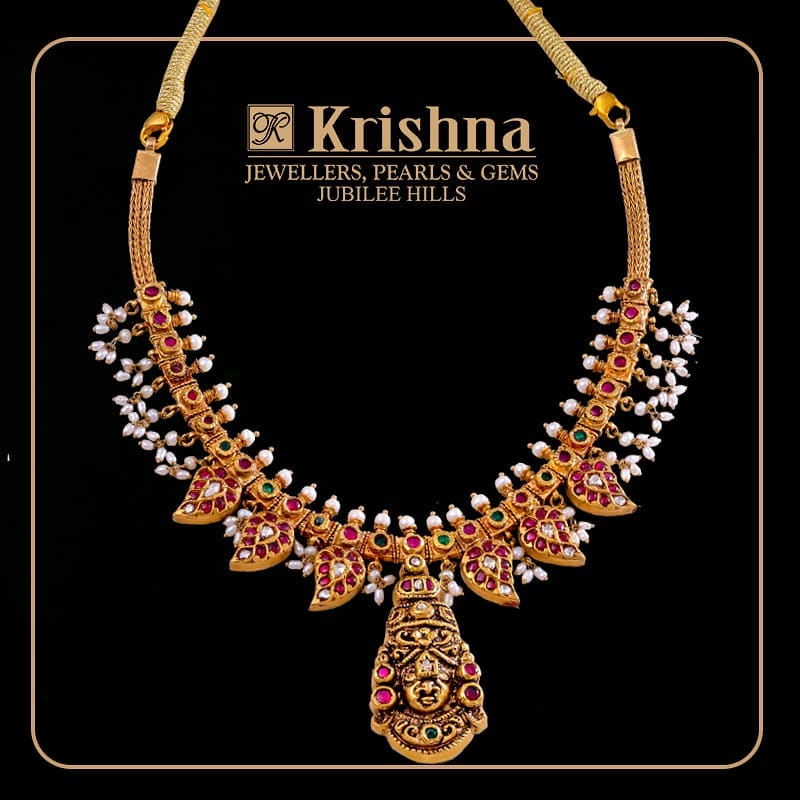 gold-diamond-jewellery-designs-2019 (15)