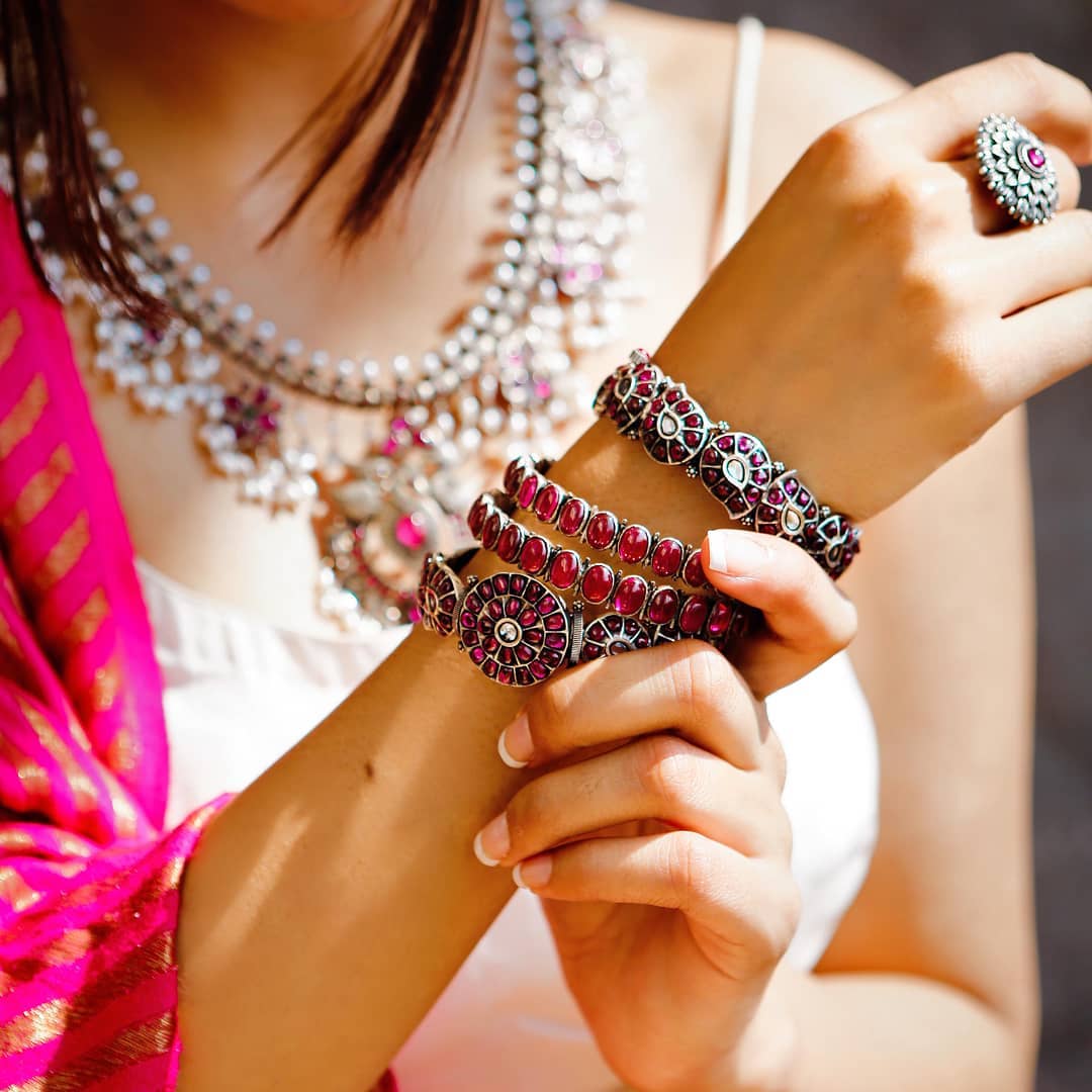 indian-designer-silver-jewellery-designs (5)