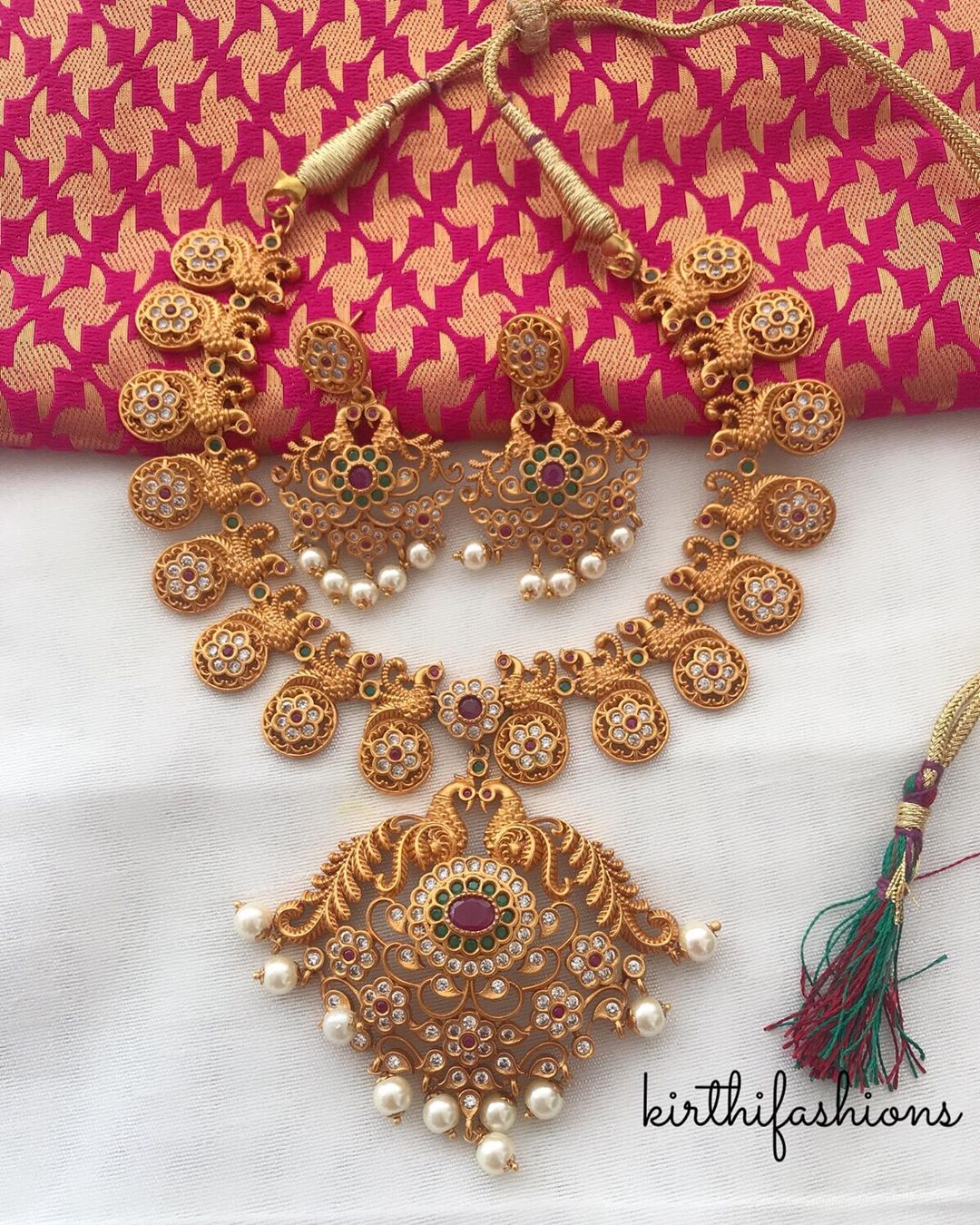 Golden Bridal Set – Ricco India