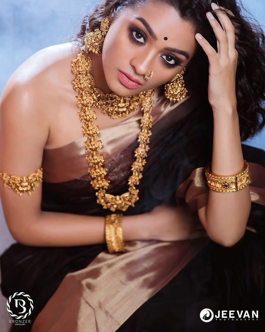 South-Indian-Wedding-Jewellery(3)