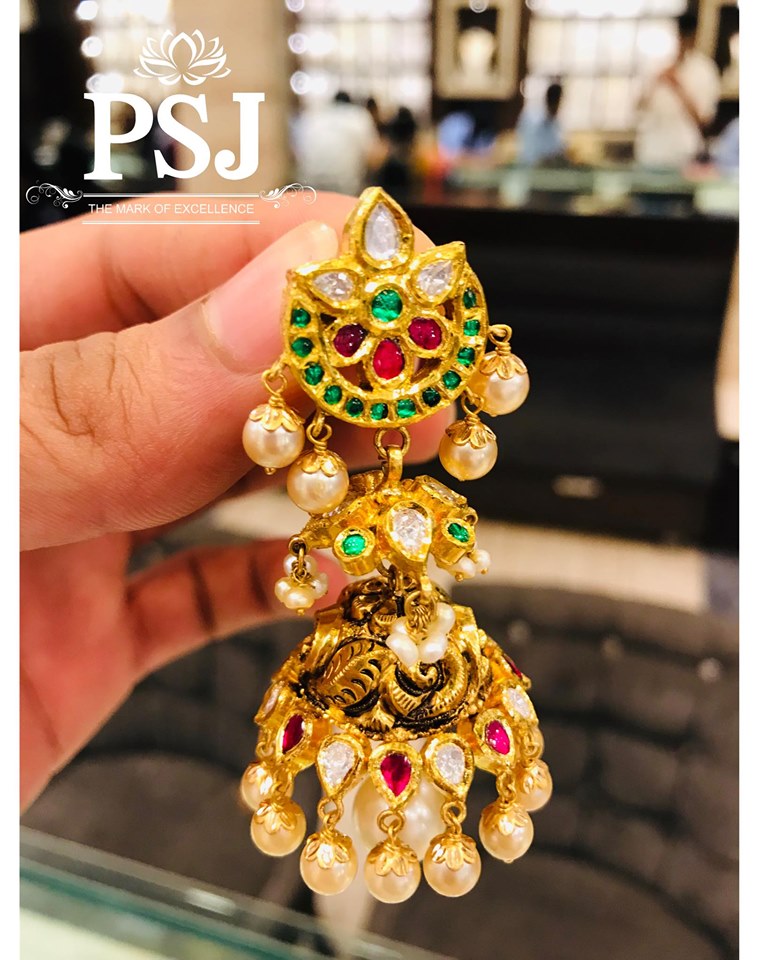 Traditional-Jhumka-Designs(3)