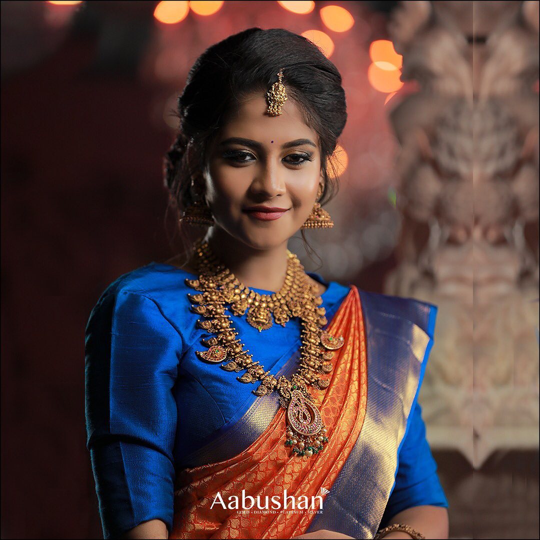 Bold-Bridal-Gold-Necklace(1)