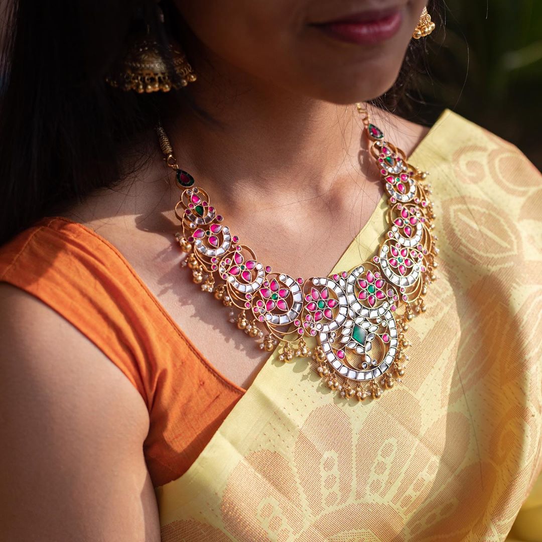 Jewellery-Designs-For-Sarees(5)