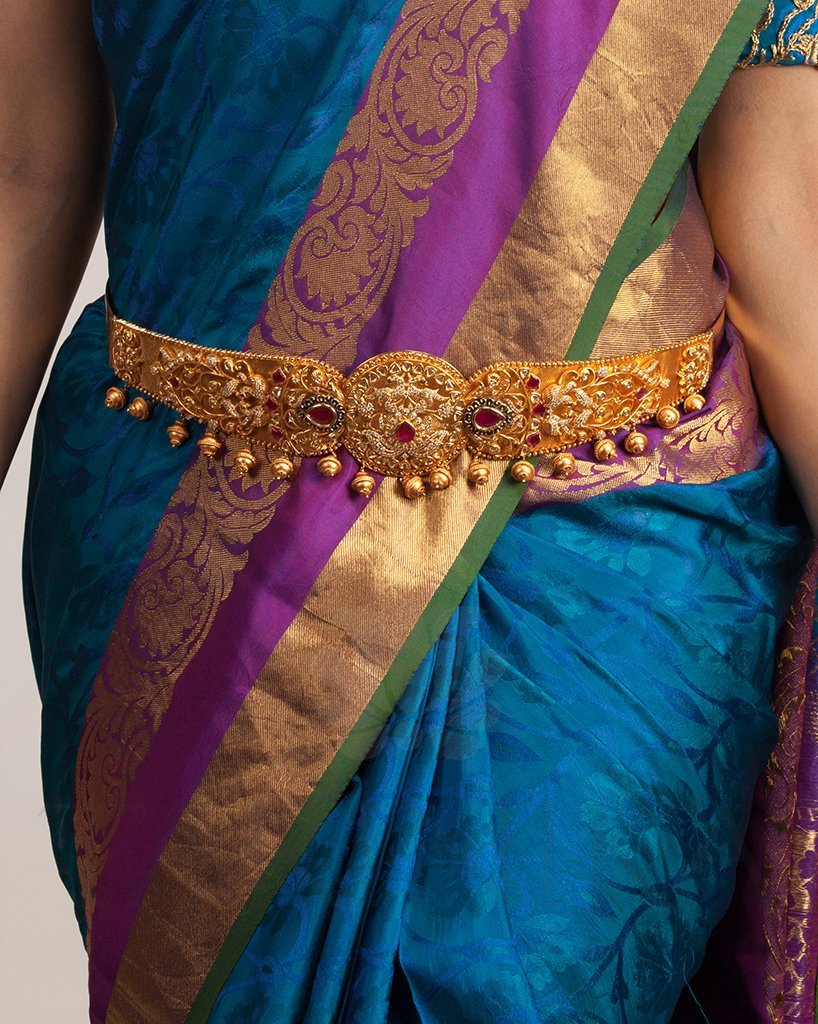 south-indian-bridal-vadanam-designs-9