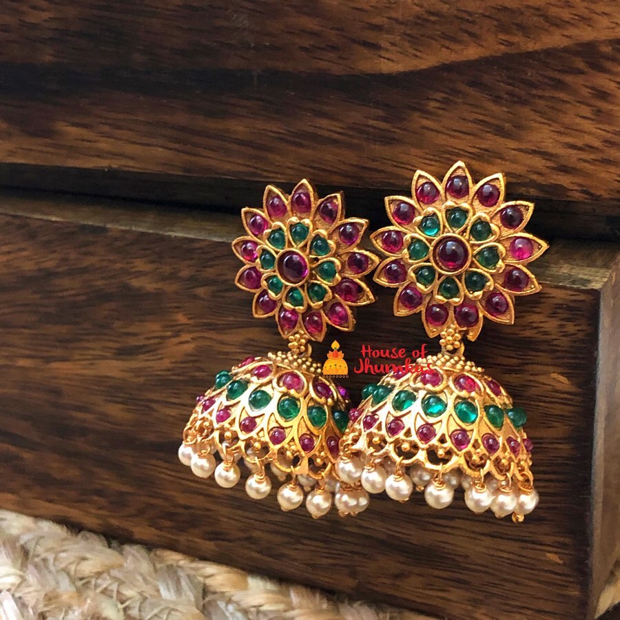 antique-jhumka-designs-10