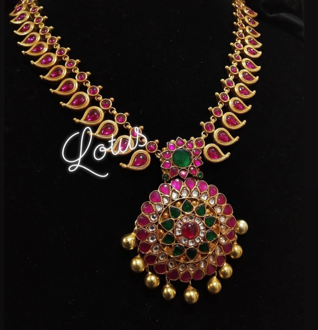 mango-necklace-designs-14