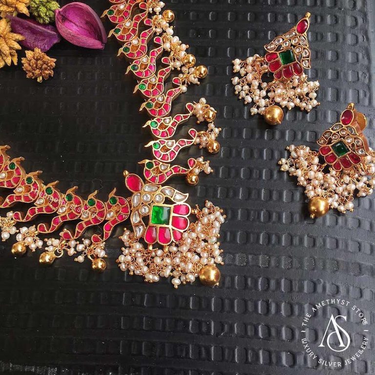 south-indian-antique-ruby-necklace-designs-3