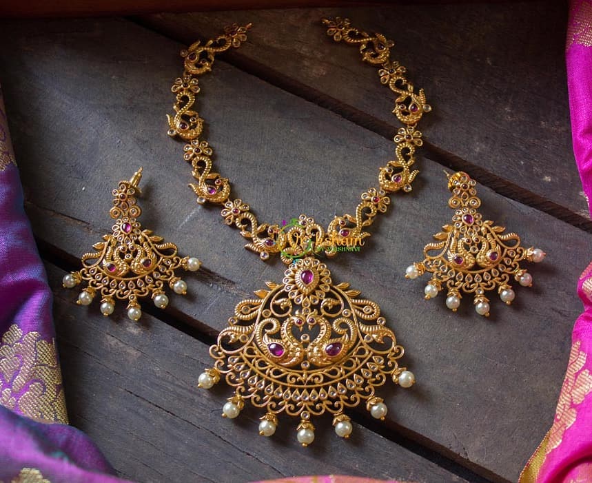 traditional-necklace-designs-2020-11