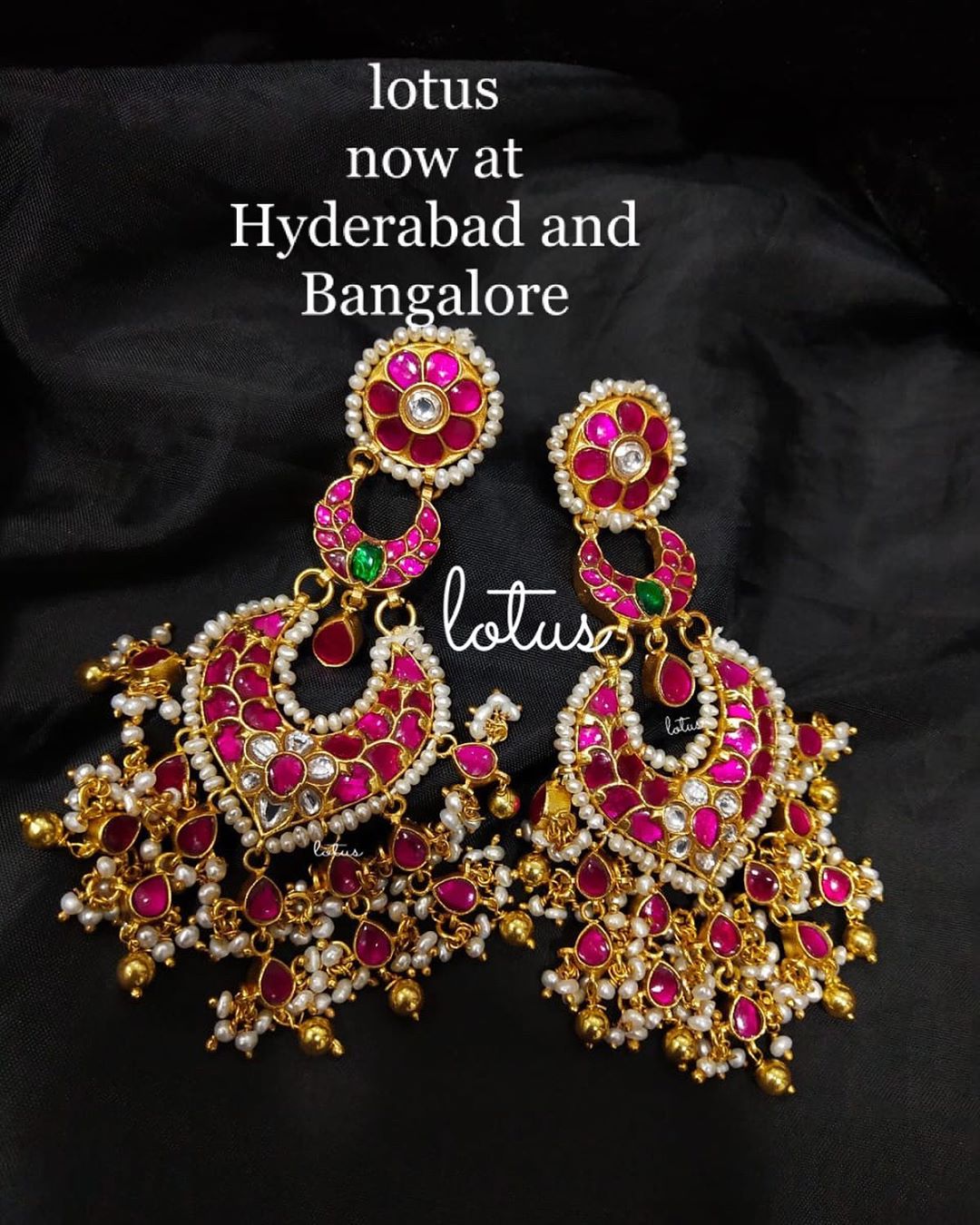 antique-jhumka-earrings-14